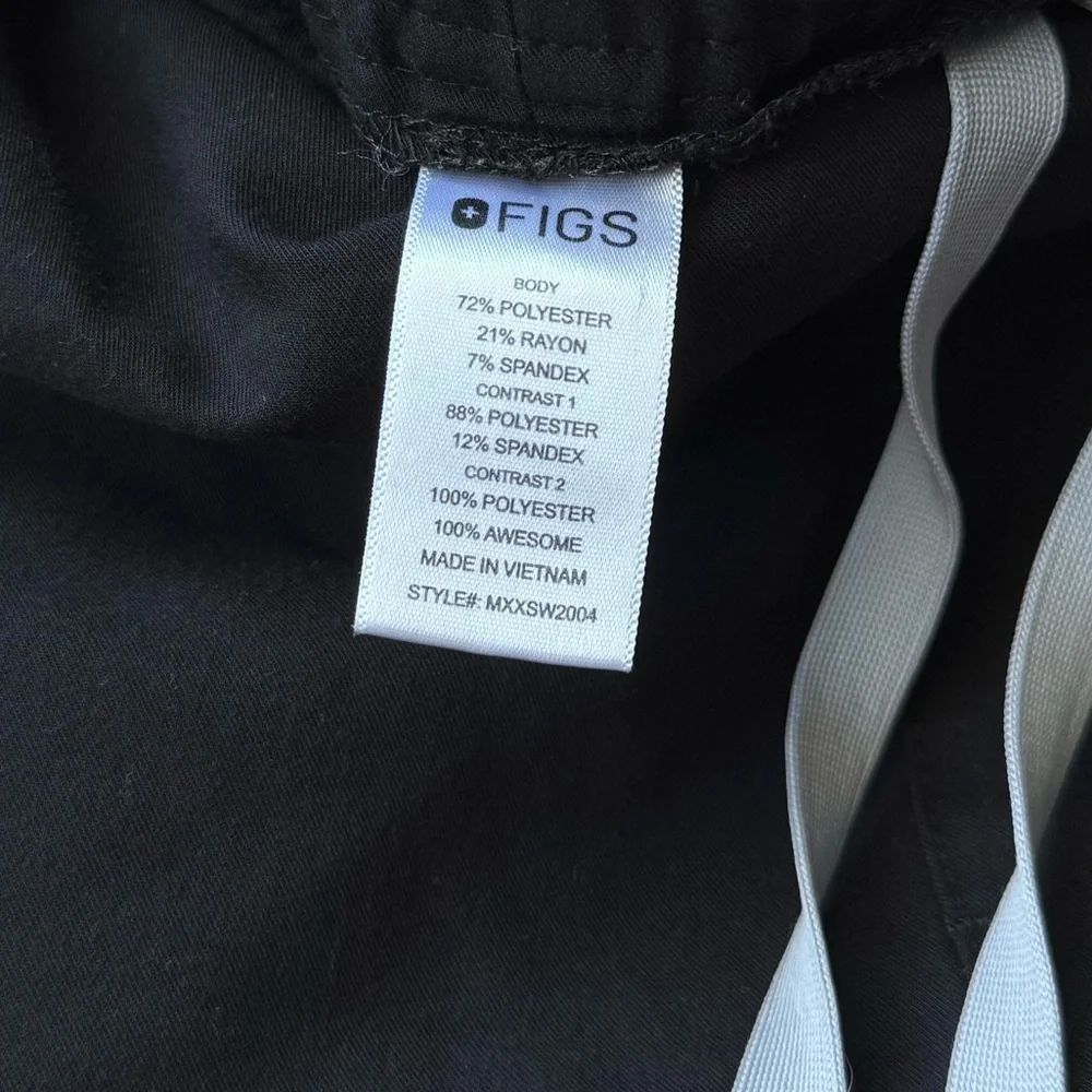 FIGS Black Tansen Jogger Scrub Regular Pants Size Medium - Picture 8 of 9